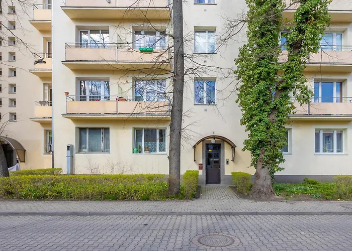 Studio With Balcony 180 M To The Royal Baths By Noclegi Renters